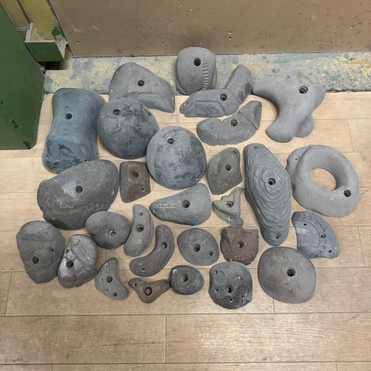 中古ホールド(灰色)